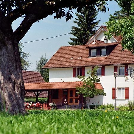 Gasthof Zum Hirsch Neukirch  Bagian luar foto